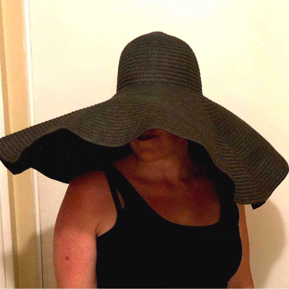 Oversized Large Wide Brim Straw Sun Hat